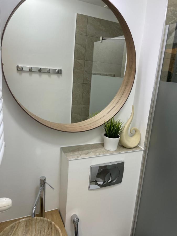 Metropole Apartments Studio City Bukarest Kültér fotó